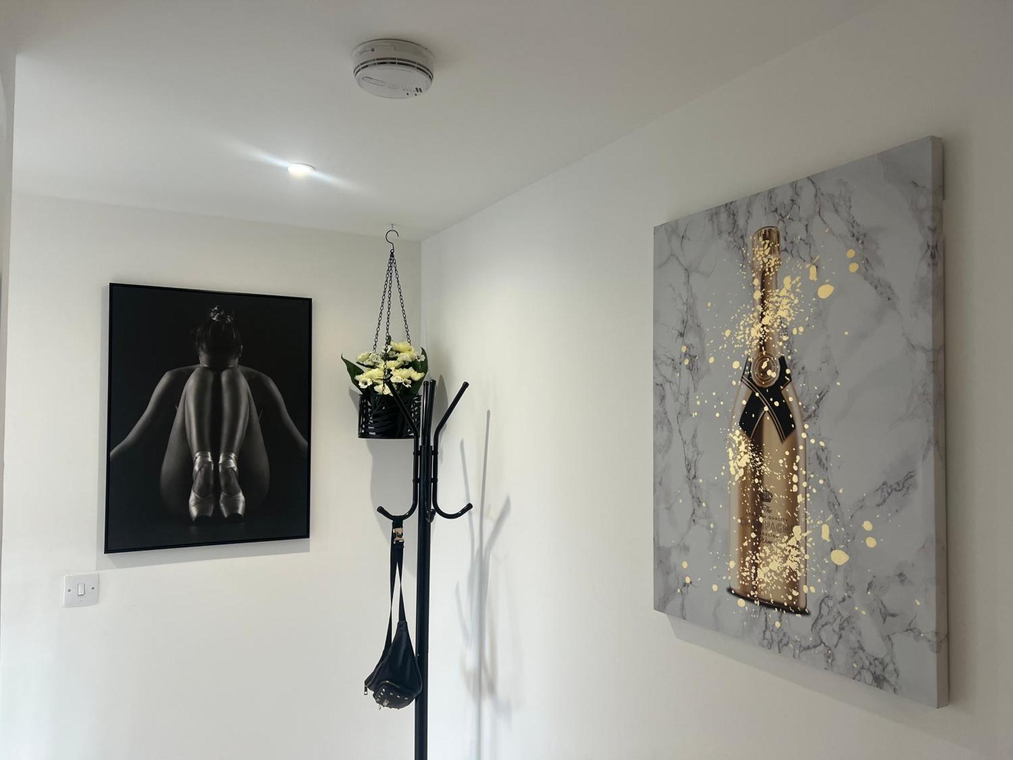 Broadway'S Canterbury City Escape Exteriér fotografie